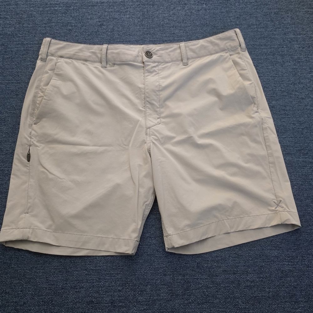 Cuts Men's Lt Grey Shorts